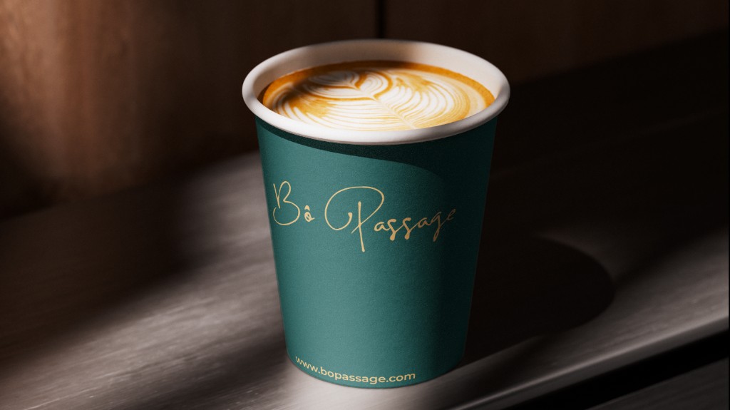Bô Passage branded takeaway cup with latte art