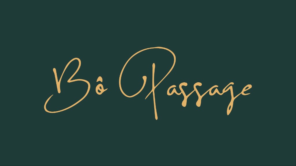 Bô Passage gold script logo on forest green